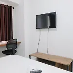 Modern Classic Studio At Apartment Parahyangan Residence By Travelio