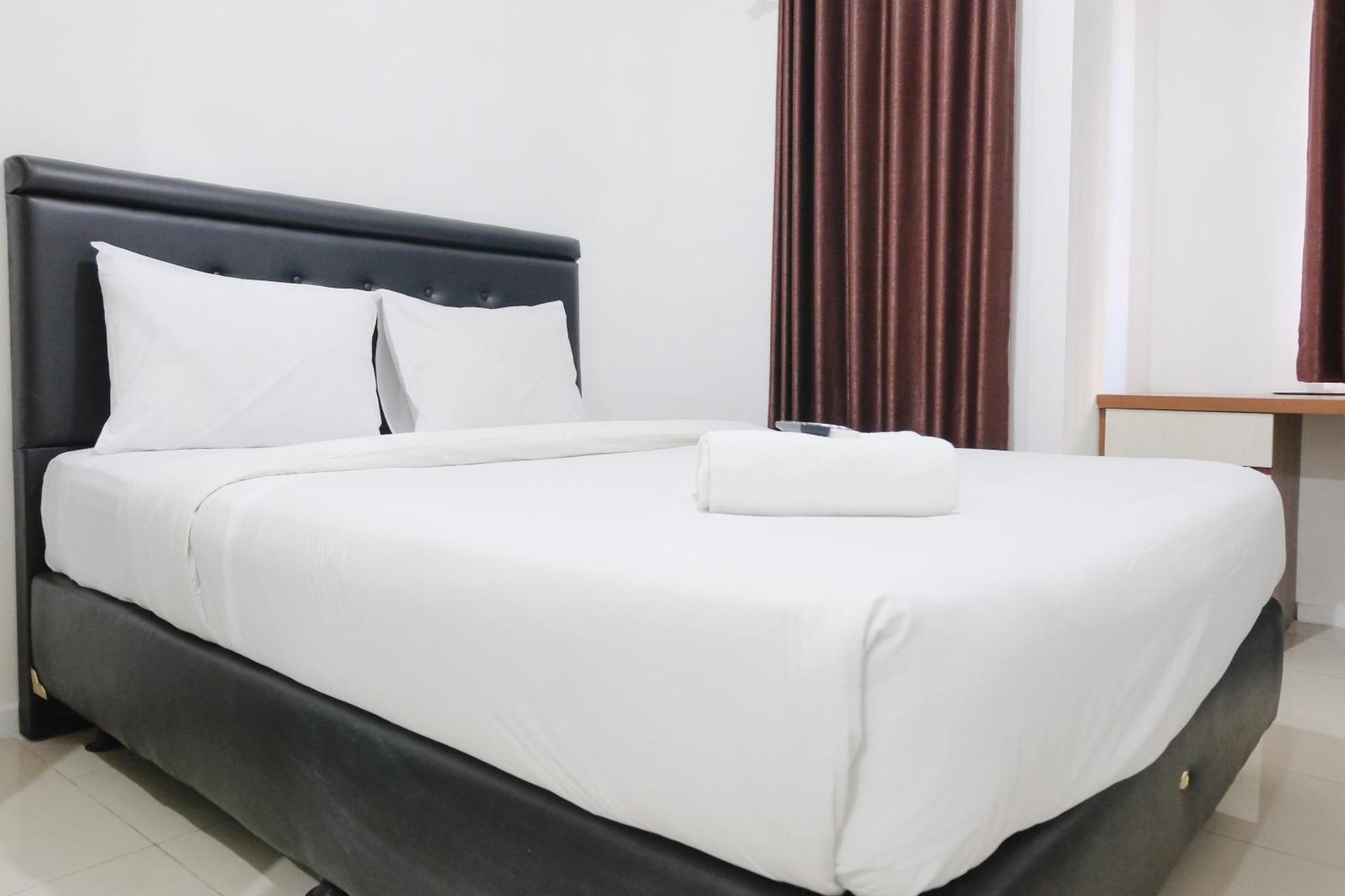 Modern Classic At Parahyangan By Travelio *