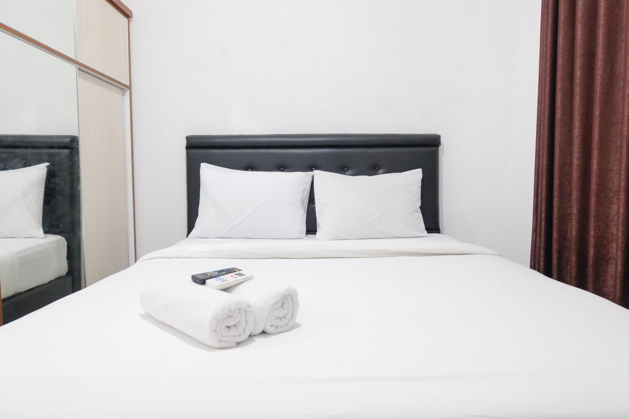 Apartemen Modern Classic At Parahyangan By Travelio